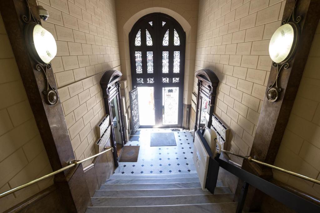 Guest house Hostalin Gran Via 3*