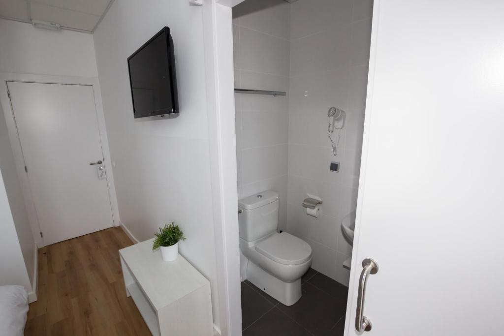 Hostalin Gran Via Guest house 3*