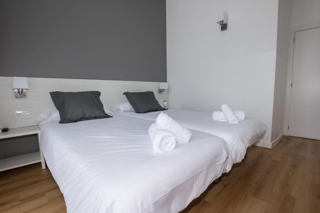 Hostalin Gran Via Guest house 3*